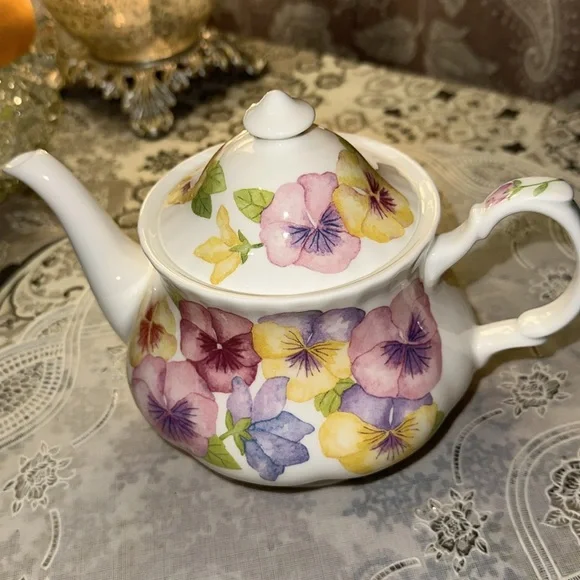 Teapot & Lid, New! Roy Kirkham - Picture 2 of 7